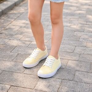 FABKIDS Yellow Lace Up Canvas Sneakers‎ Fashion Comfort Shoes  NEW